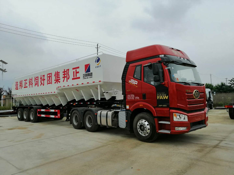 30吨（60m³）半挂散装饲料车