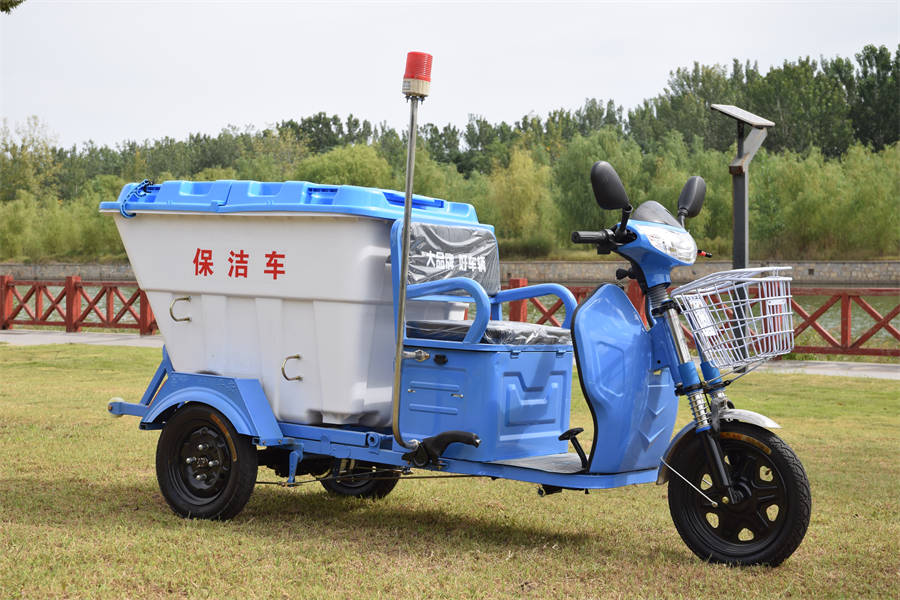 电动扫路车